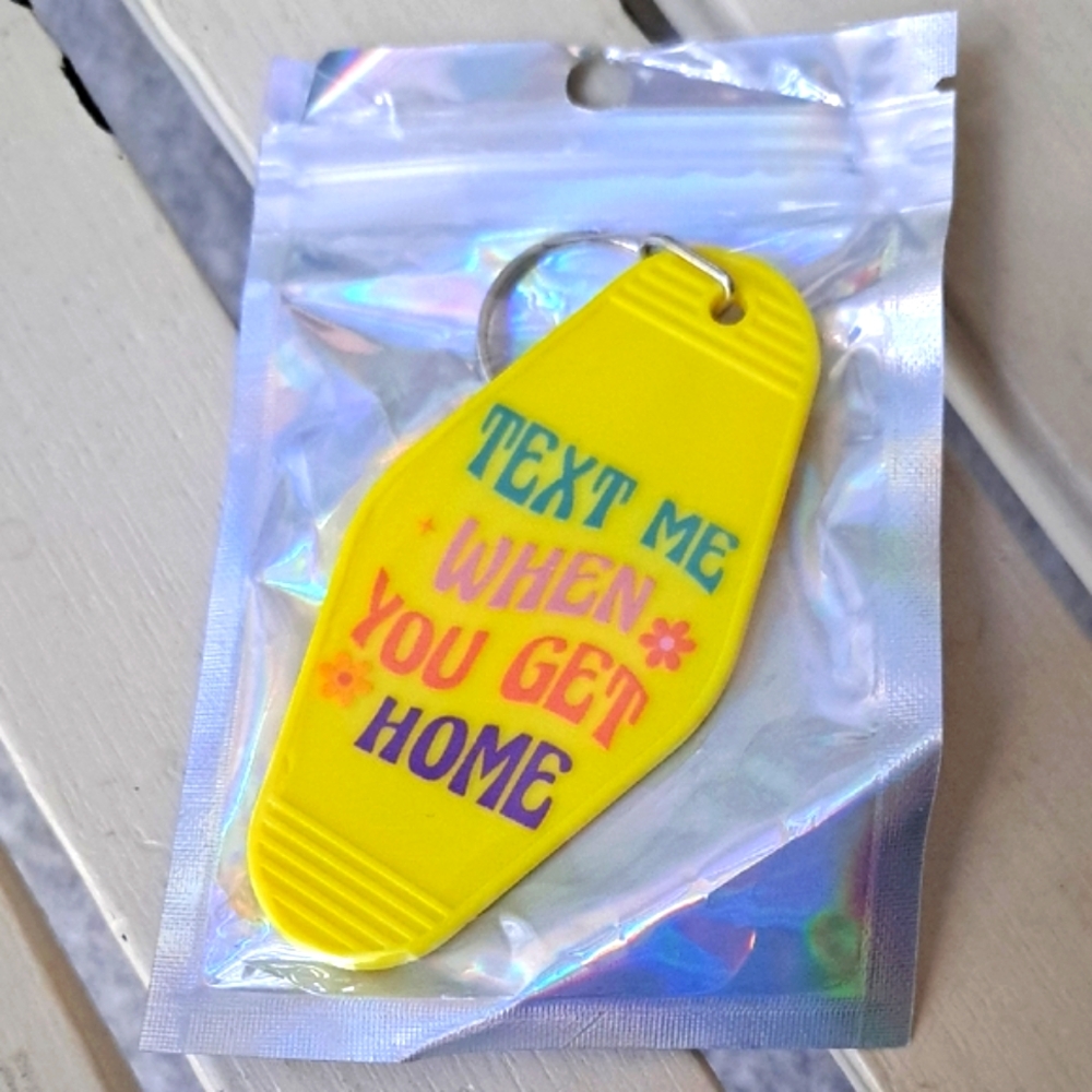 Keychain with Cute Design! - Picture 2 of 3